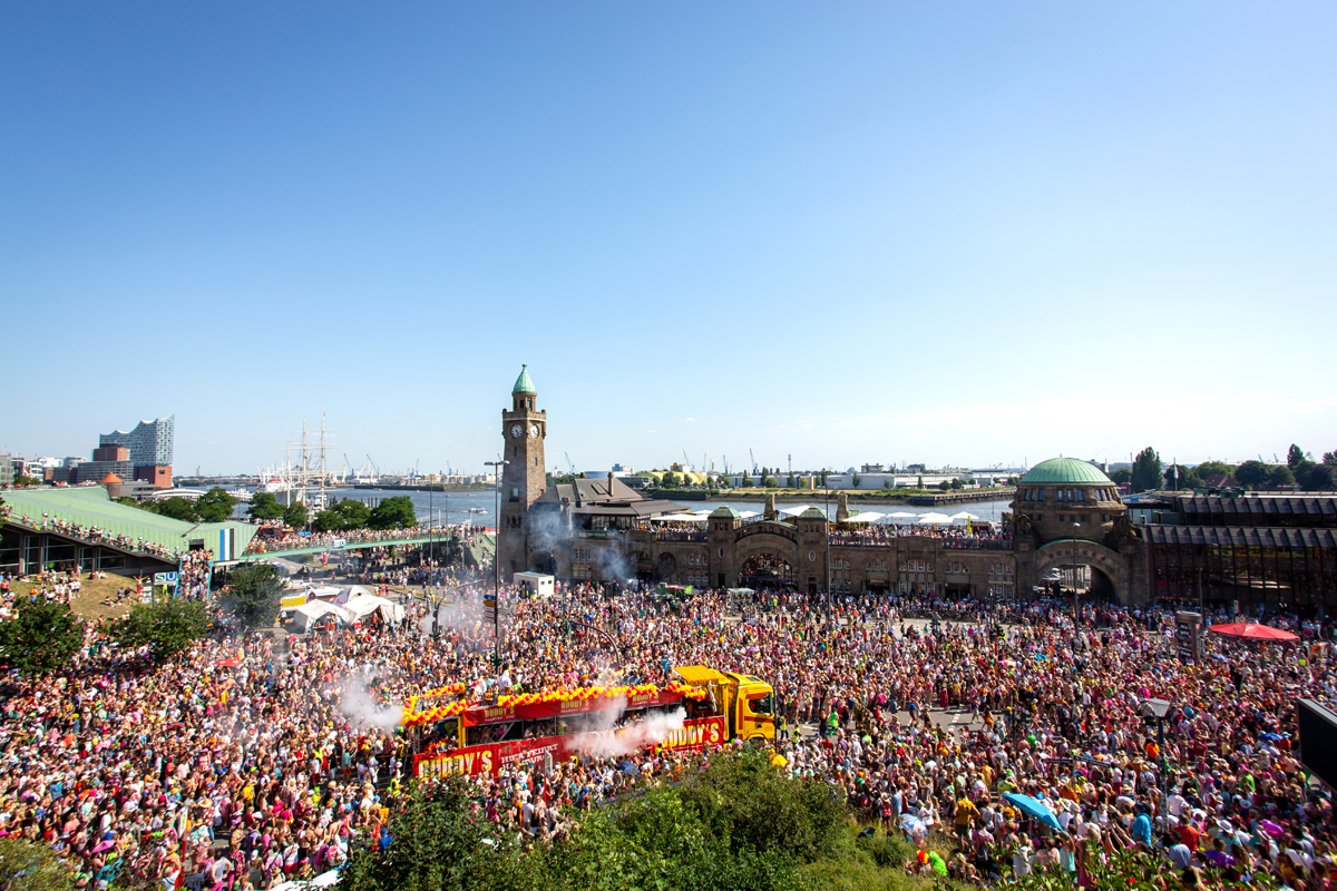 Schlagermove - Ein Festival der Liebe 2023 / Der Karneval des Nordens; Hamburg, 08. Juli 2023, Move