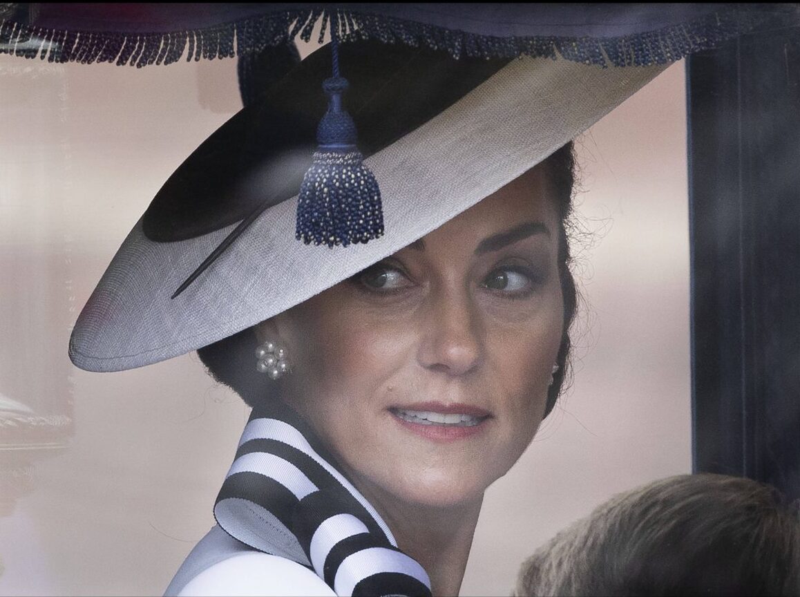 Kate Middleton hat sich seit ihrer Krebserkrankung aus der Öffentlichkeit zurückgezogen. Nun sorgt ein lukratives Geschäft für Schlagzeilen...